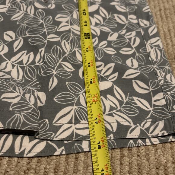 Men's Faherty Classic Board Shorts Avellanas Print Sage Green Size 29 7" inseam - Picture 12 of 12